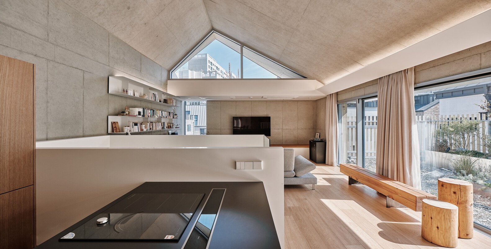 Merging Social Life and Privacy in Multi-Unit Living