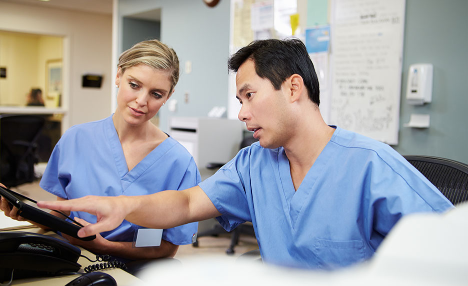 How a Medical Assistant School Can Prepare You for a Rewarding Healthcare Career